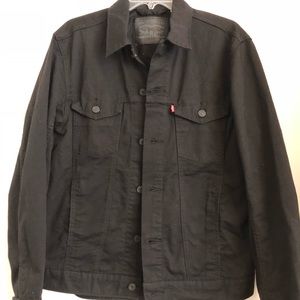 Levi’s black denim jacket